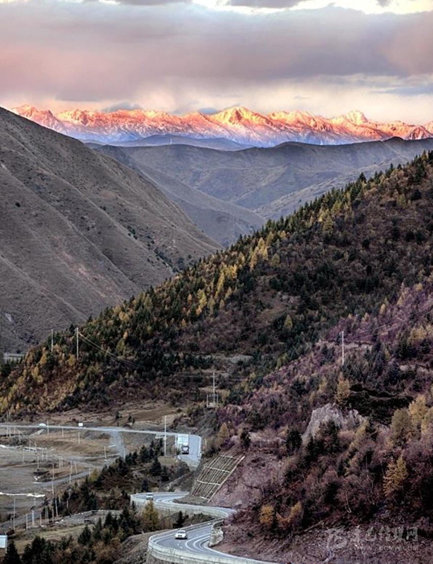 公路都這么美，你在川西高原到底錯過了多少風景？